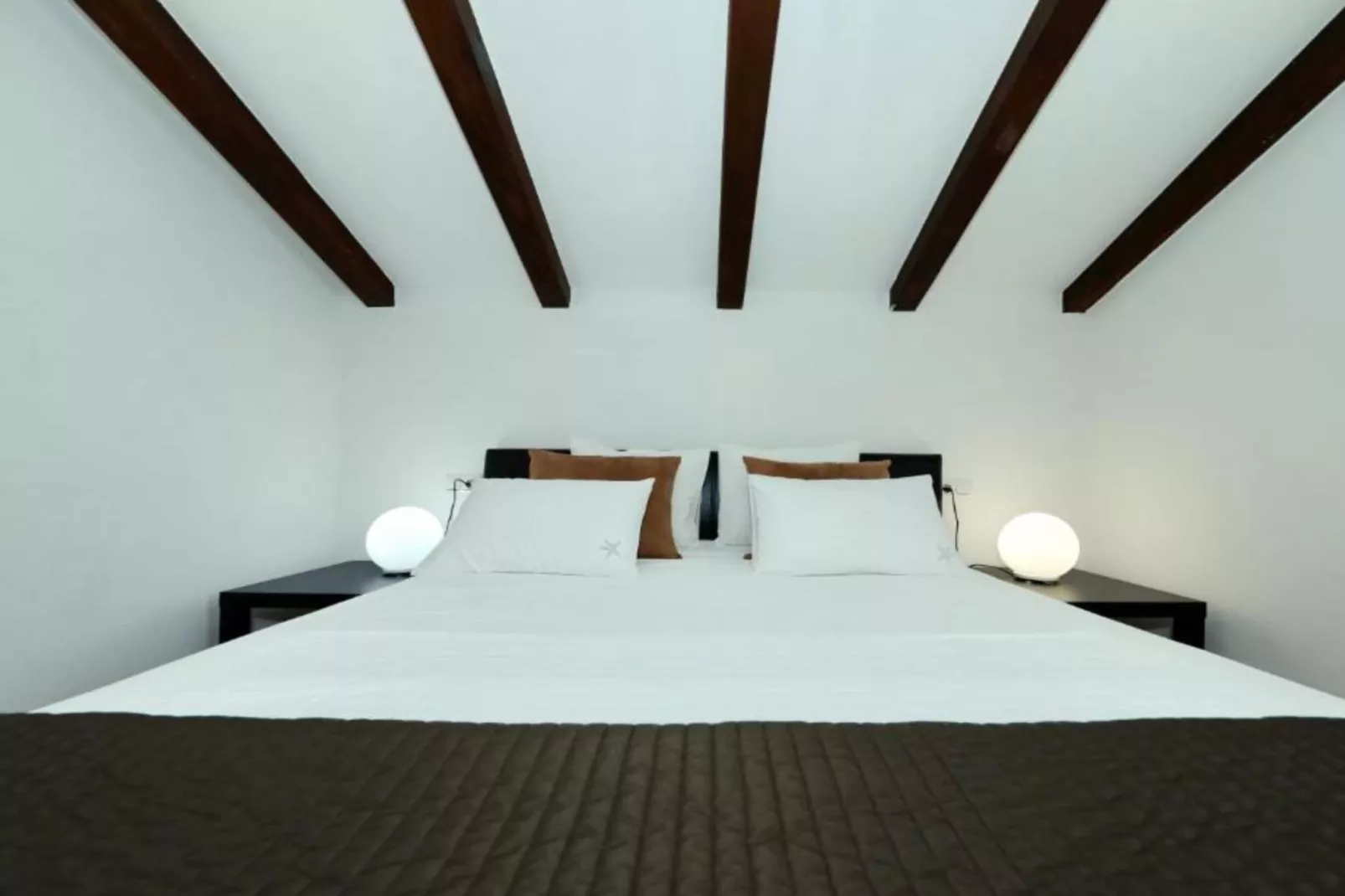 Holiday Home Mirta - Three Bedroom Holiday Home with terrace-Slaapkamer