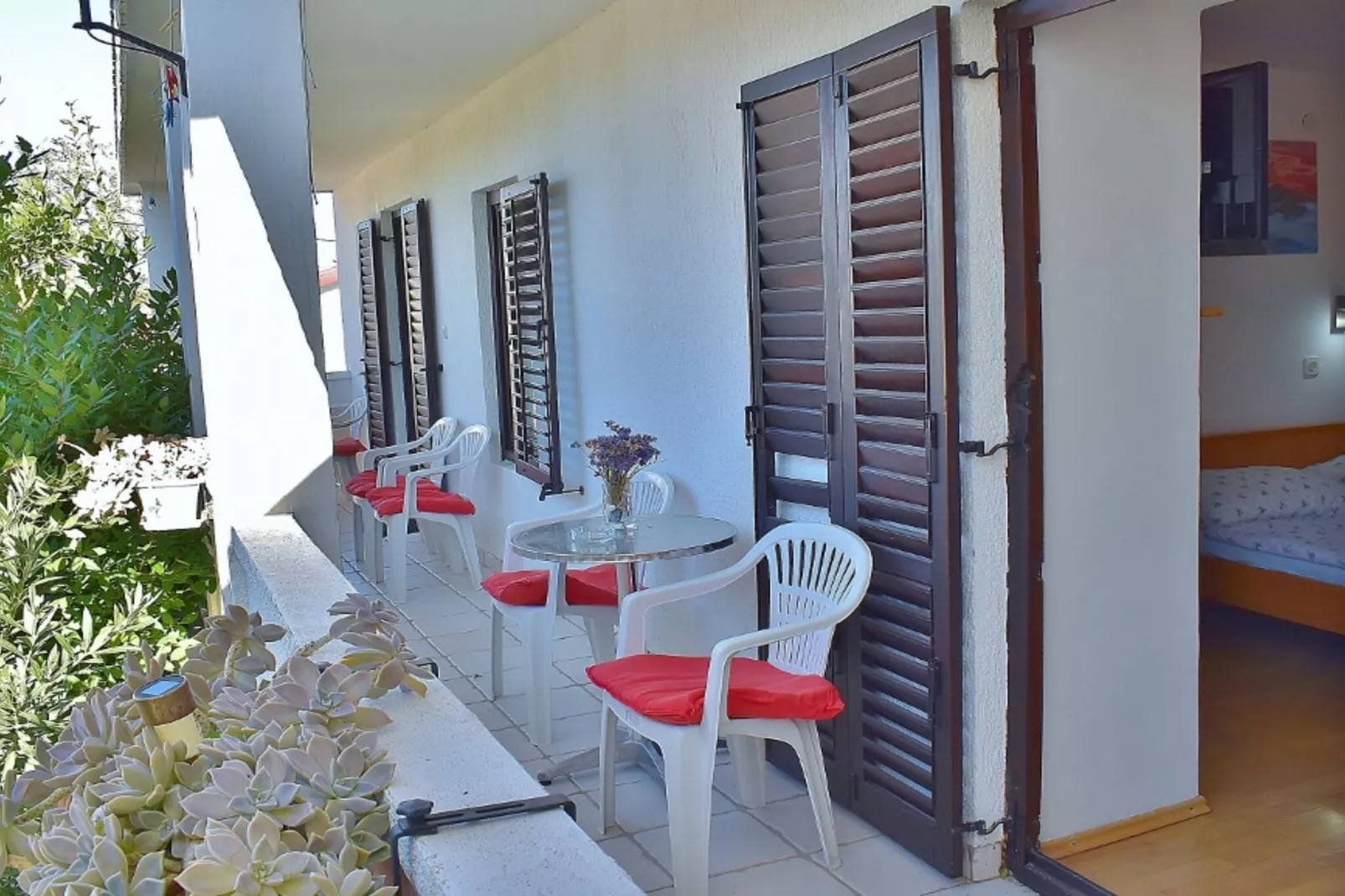 Apartments Jug - Comfort Studio  Apartment with Balcony and Sea View-Terrasbalkon