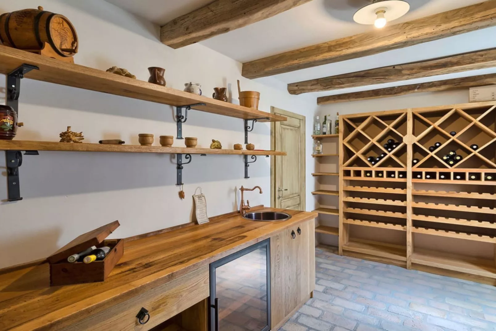 Authentic Villa Banić - Four Bedroom Villa With Pool-Keuken