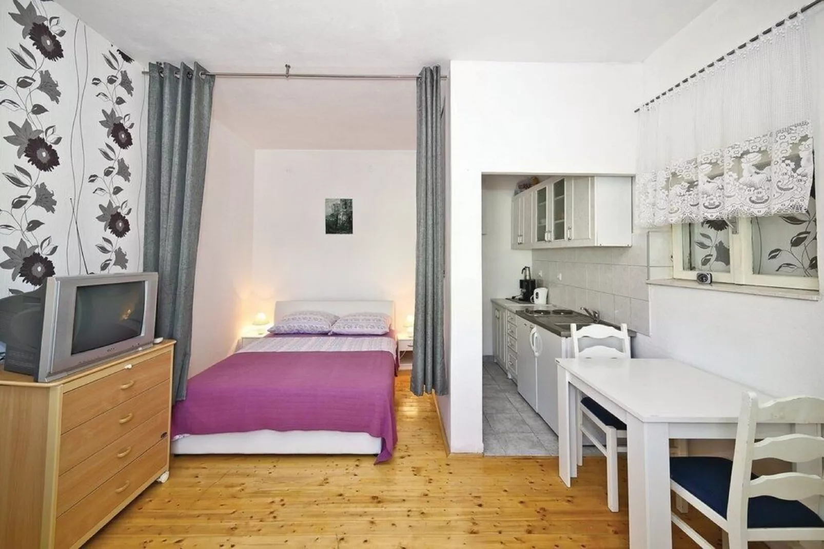 Apartments Halilović - Studio Apartment-Slaapkamer