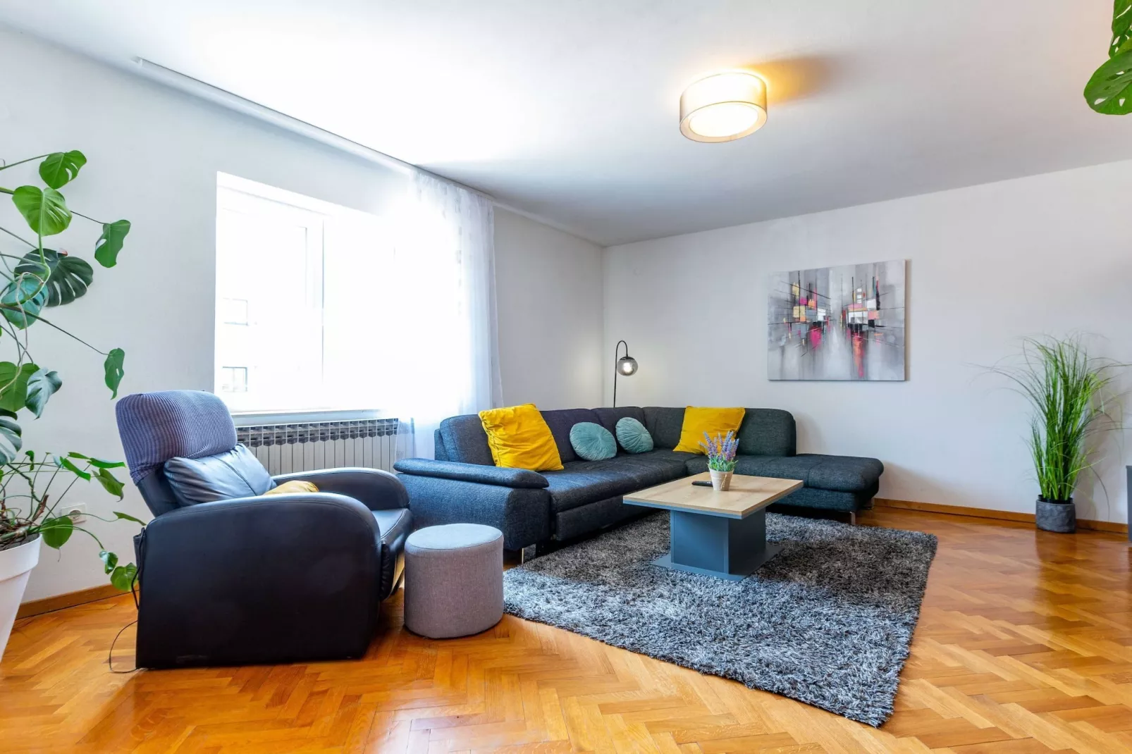 Zadar Lavish and Luxurious Apartment with Private Pool - Three Bedroom Apartment with Private Pool-Woonkamer