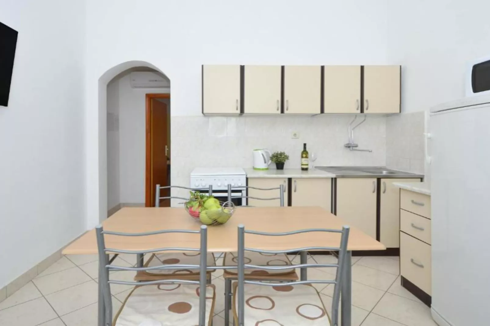 Apartments Nina - Two Bedroom Apartment with Balcony A3-Keuken