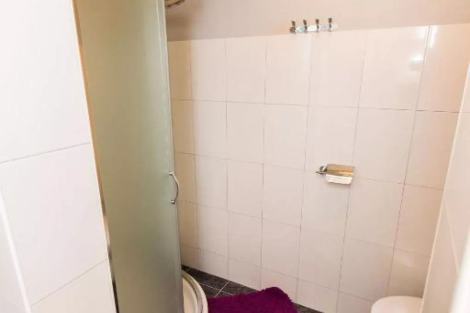Modern Apartments in Zadar with Private Terrace - One Bedroom Apartment with Terrace-Badkamer