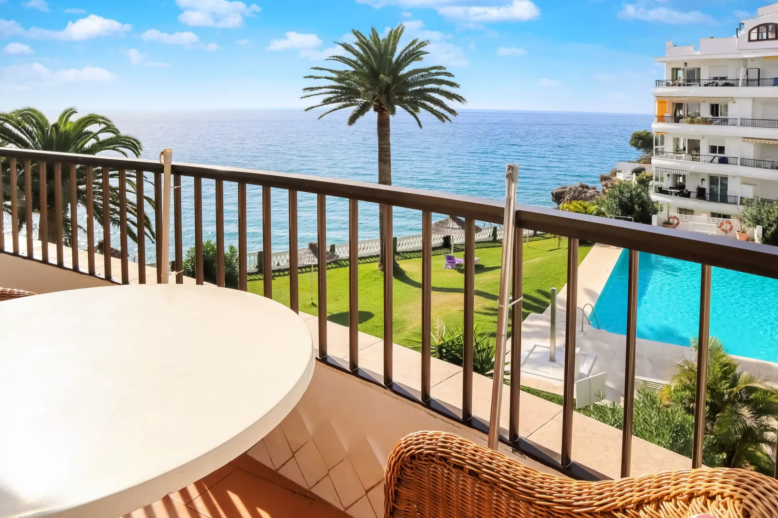 Acapulco Playa 308 by Casasol-Terrasbalkon