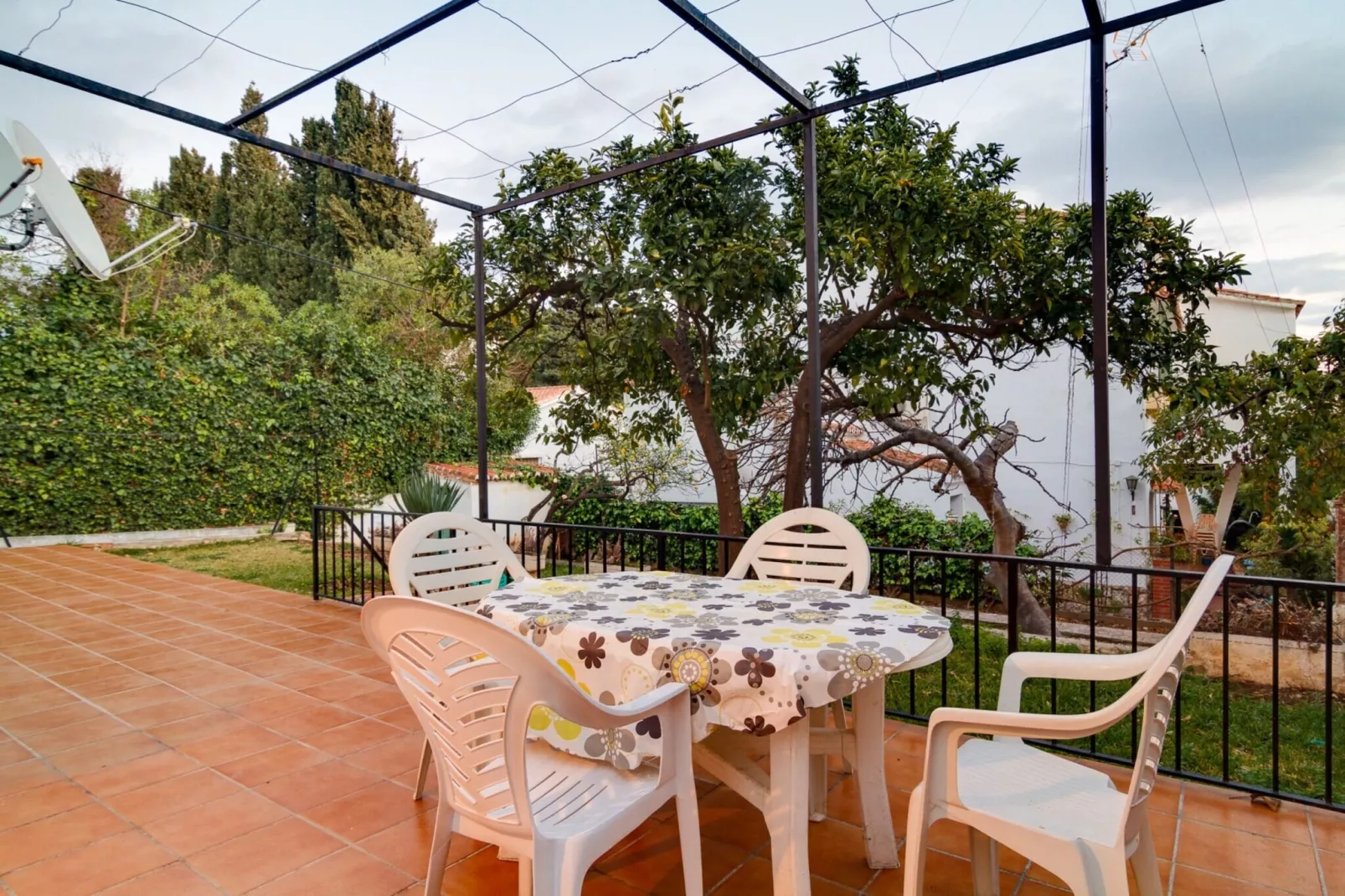 Villa Francisca by Casasol-Terrasbalkon