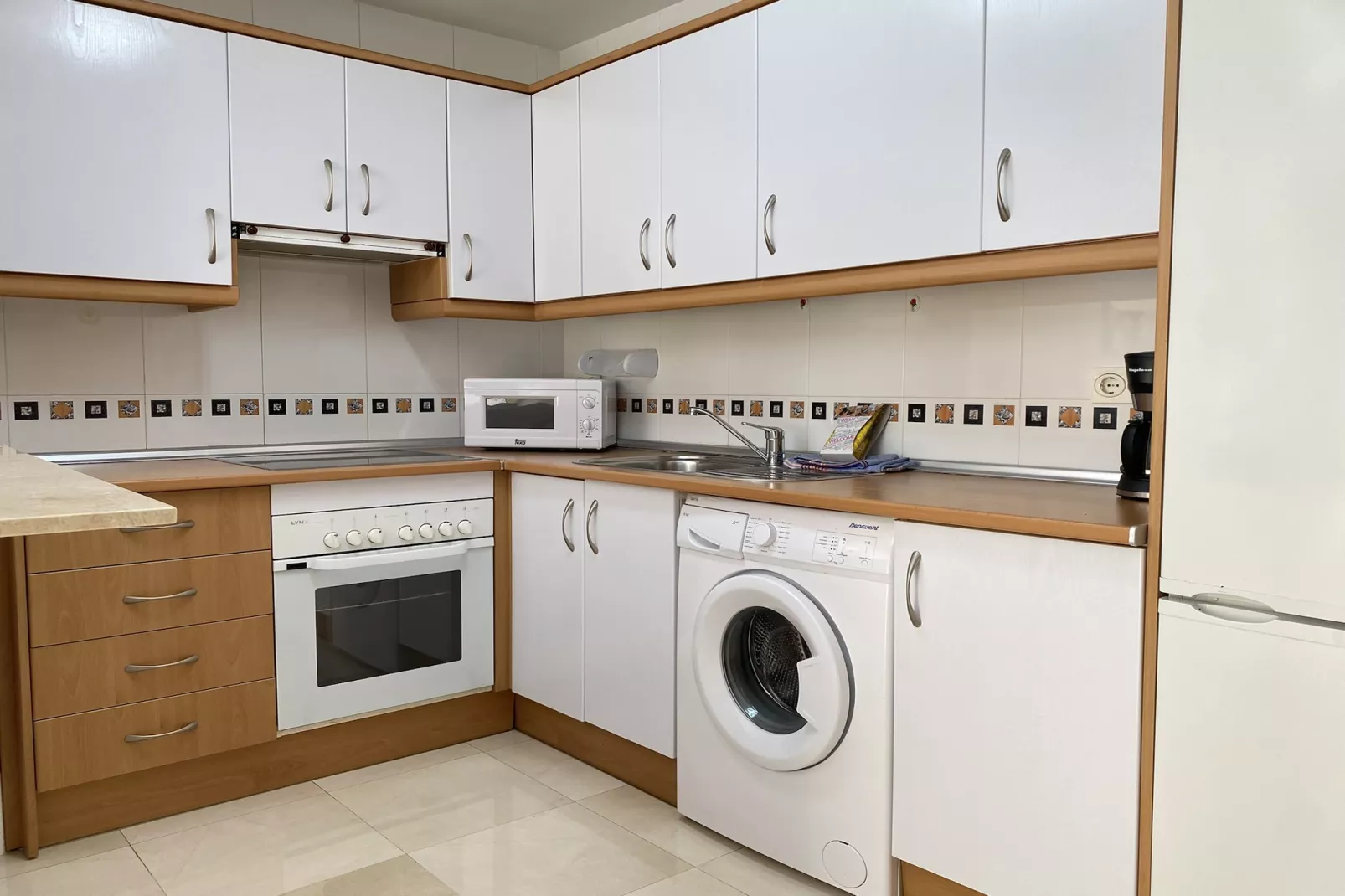 Triton Urban Apartment by Casasol-Keuken