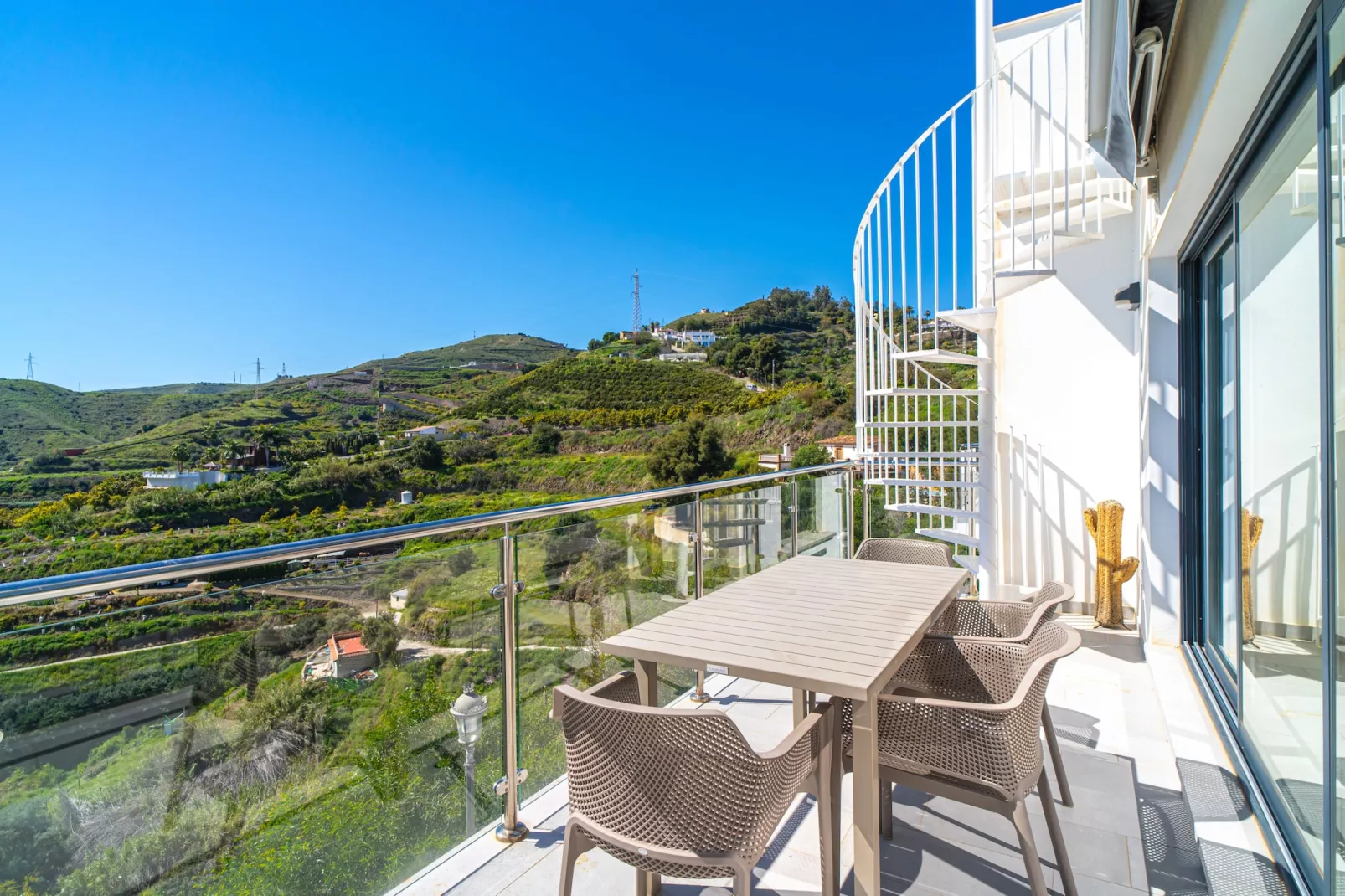 Penthouse Balcon del Mar 123 by Casasol-Terrasbalkon