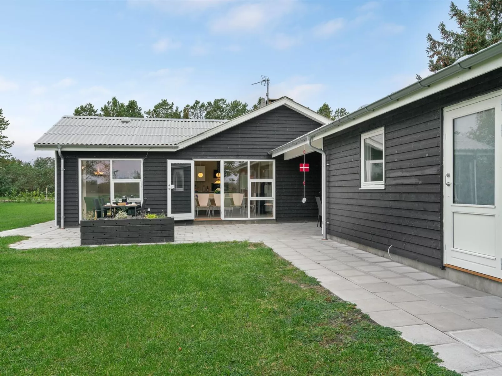 "Herwarth" - 400m from the sea-Buiten