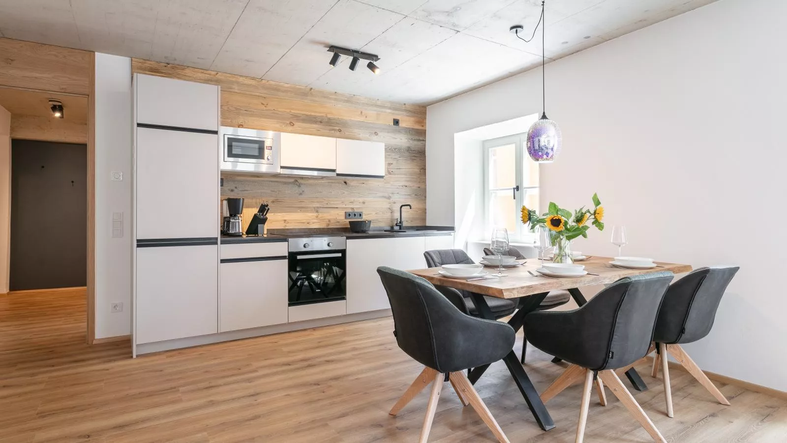 Hopfgarten Alpin Living Top 1-Eetkamer