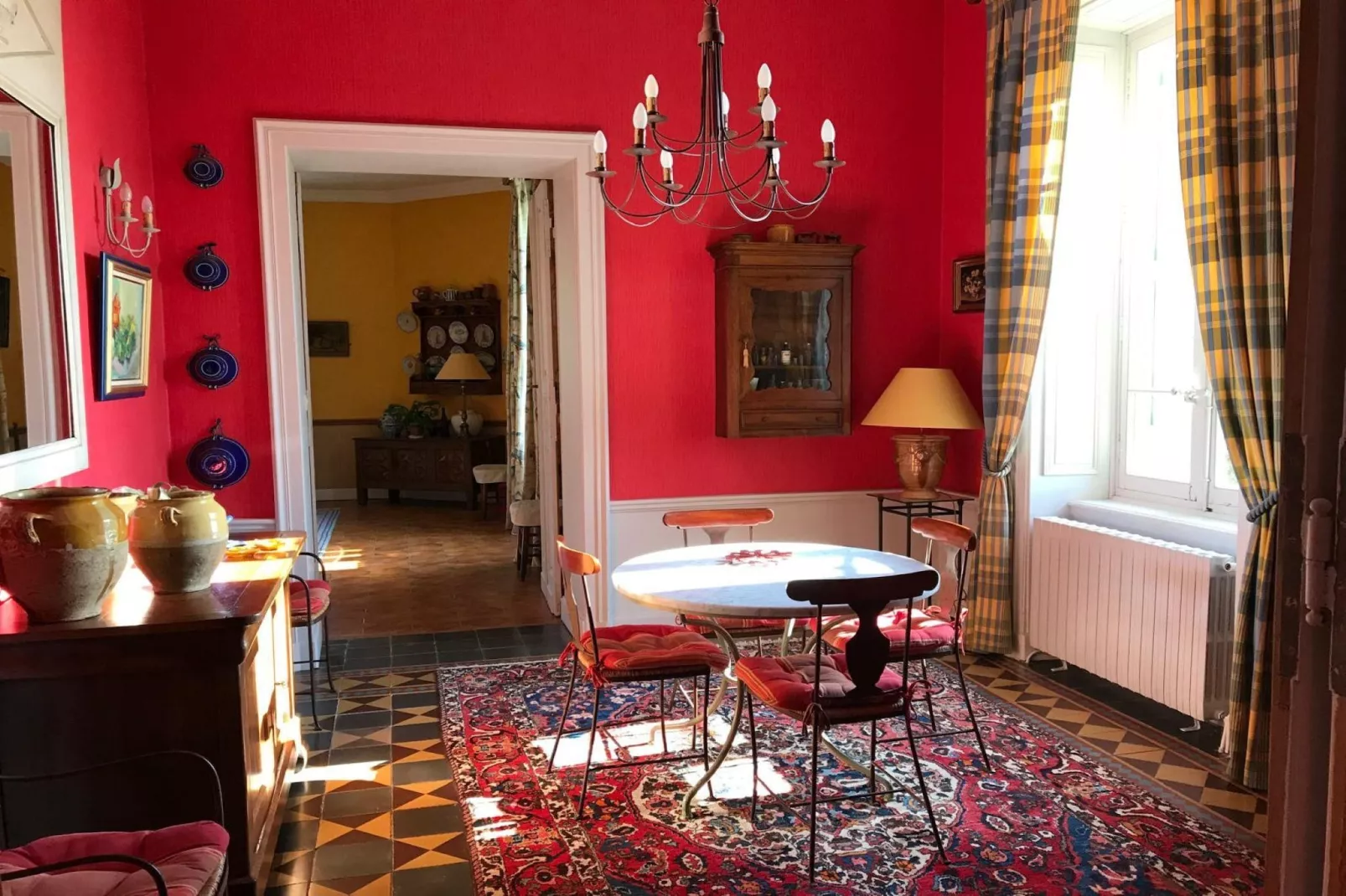 Maison de Maitre avec piscine-Eetkamer