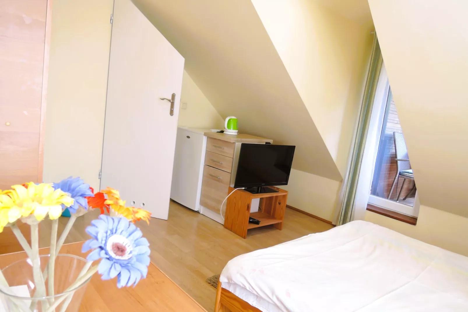 Pokój 2 osobowy nr 5 - widok na ogród