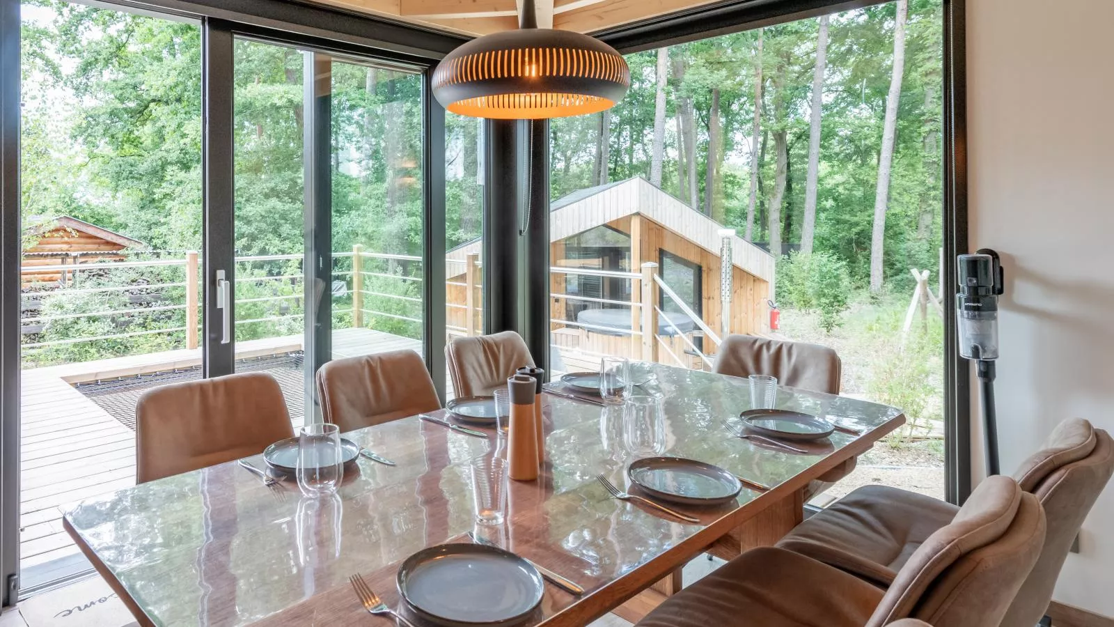 Me Voila 8-Eetkamer