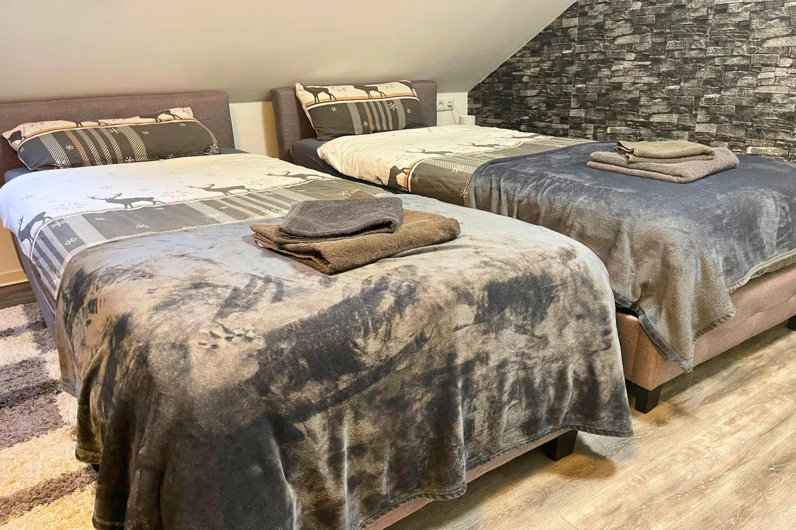 PH5 Pellinger-Hof Studio Apartment-Slaapkamer