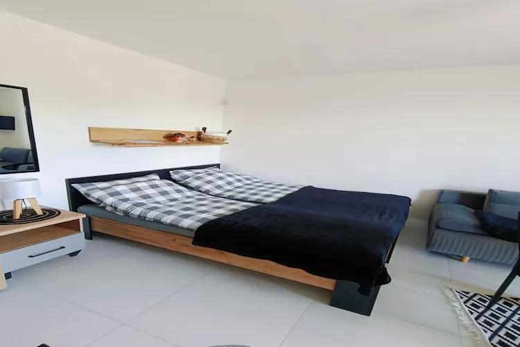 Studia wakacyjne dla 4 osób Mielenko-Slaapkamer