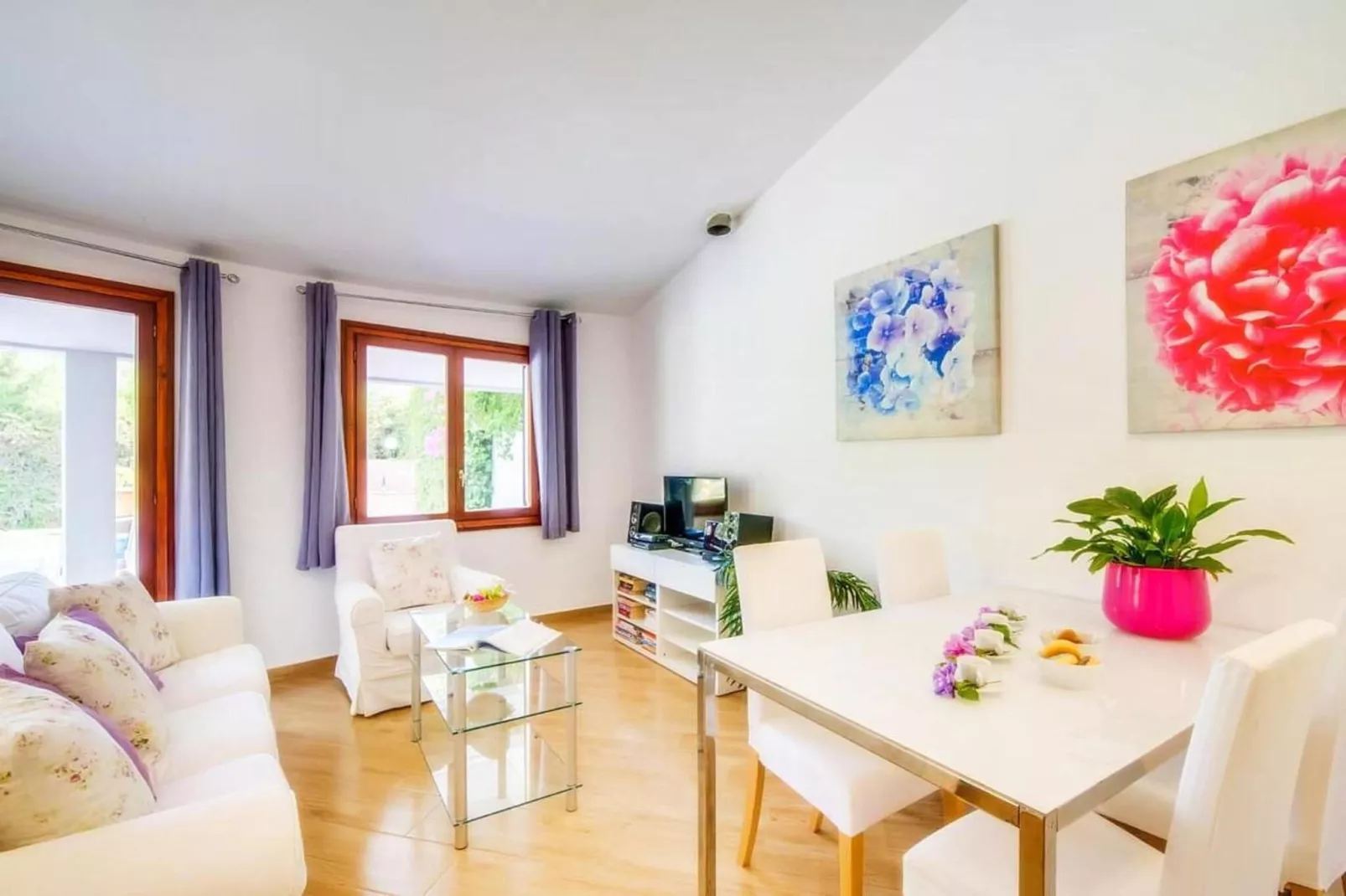 Casa Pequeña in Cres-Eetkamer