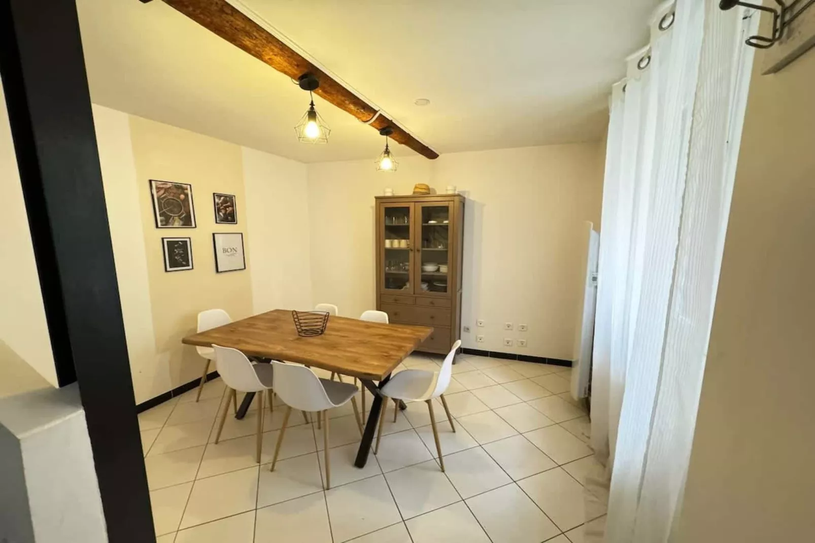 28 Chambre Orb (1ᵉ é-Eetkamer
