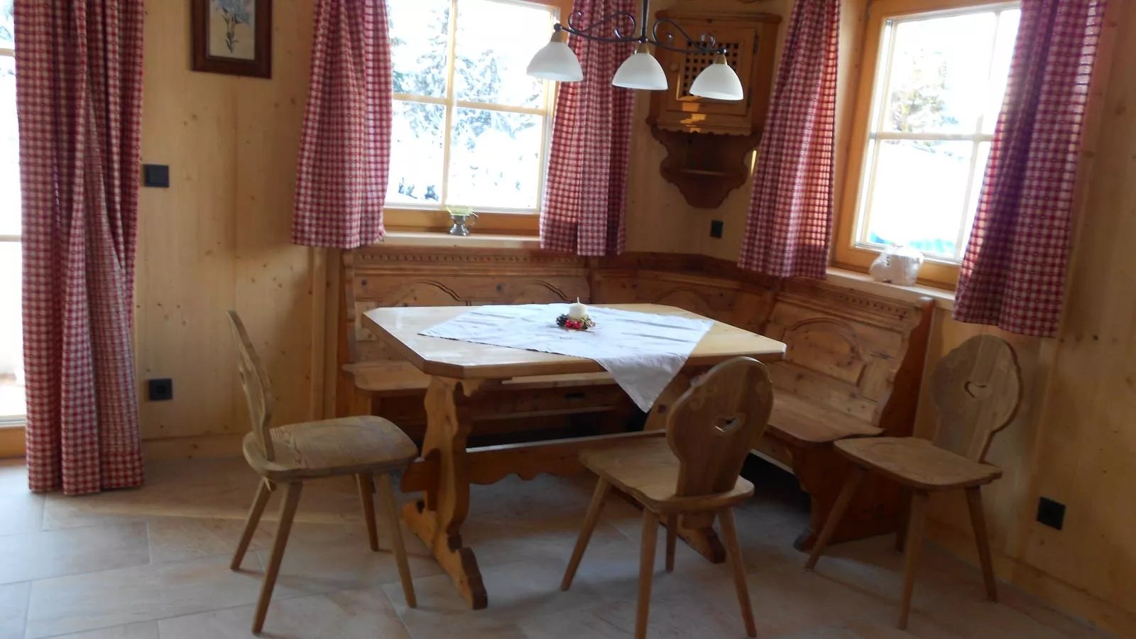 Schneeberghütte-Eetkamer