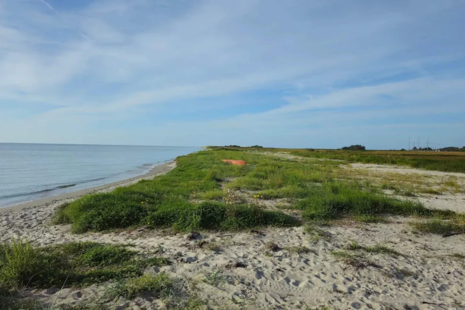 Lichte kustschuilplaats in LyngsAY-By Traum-Waterzicht