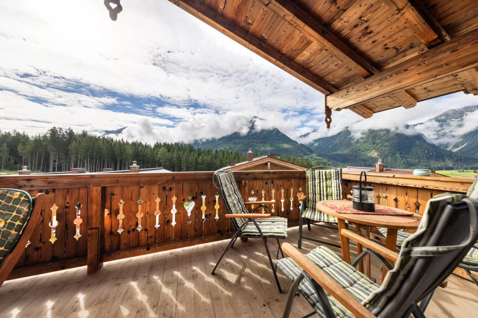 Nationalpark Chalet Käferfeldeck-Uitzicht zomer