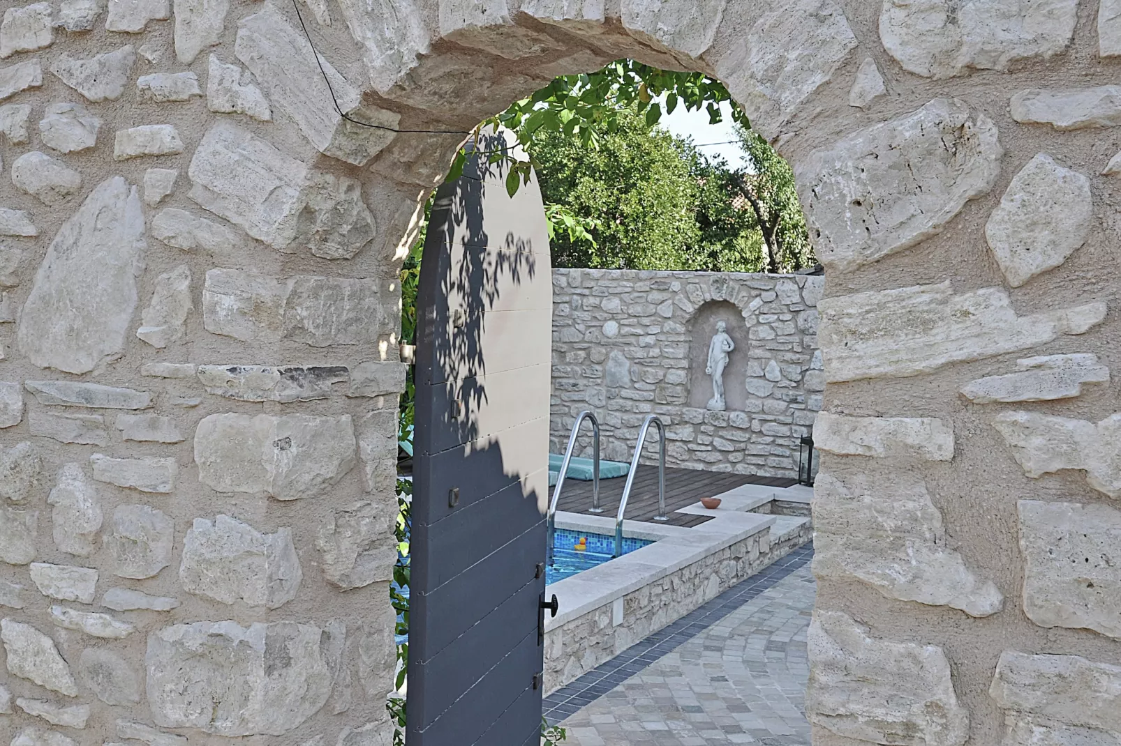 Villa Aix-Tuinen zomer