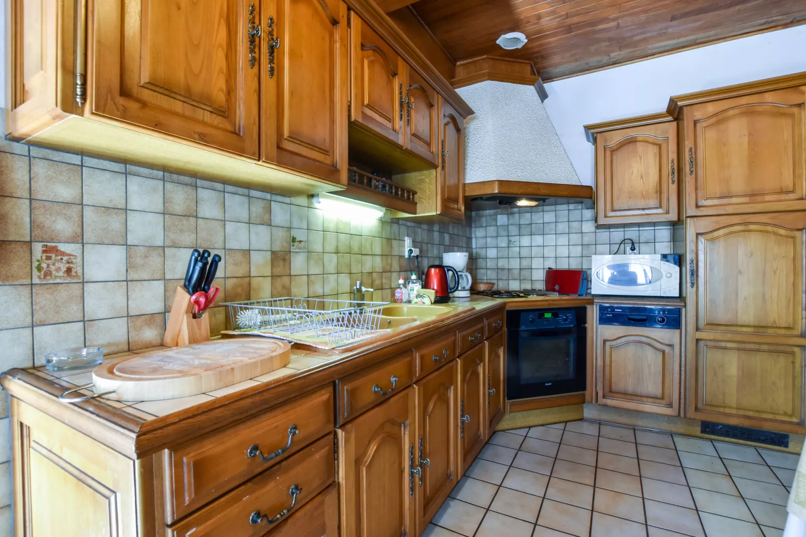 Maison près des volcans d'Auvergne-Keuken