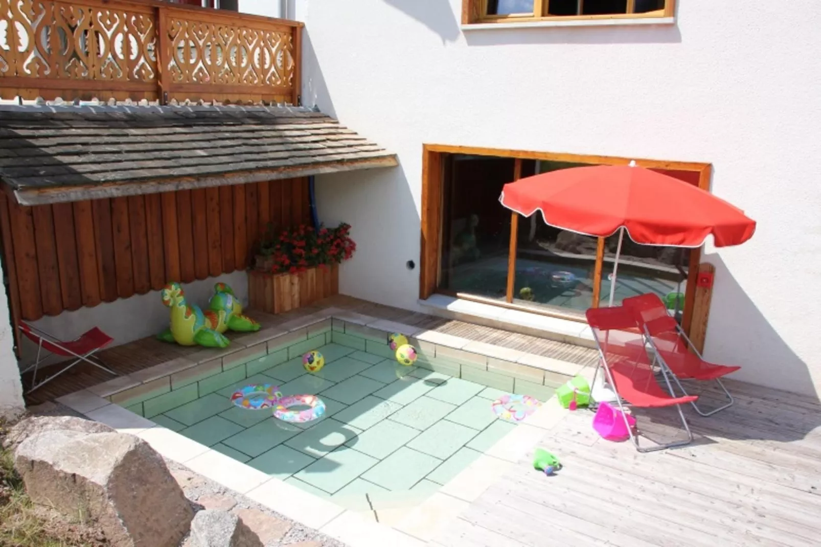 Les Chalets des Ayes 7-Zwembad