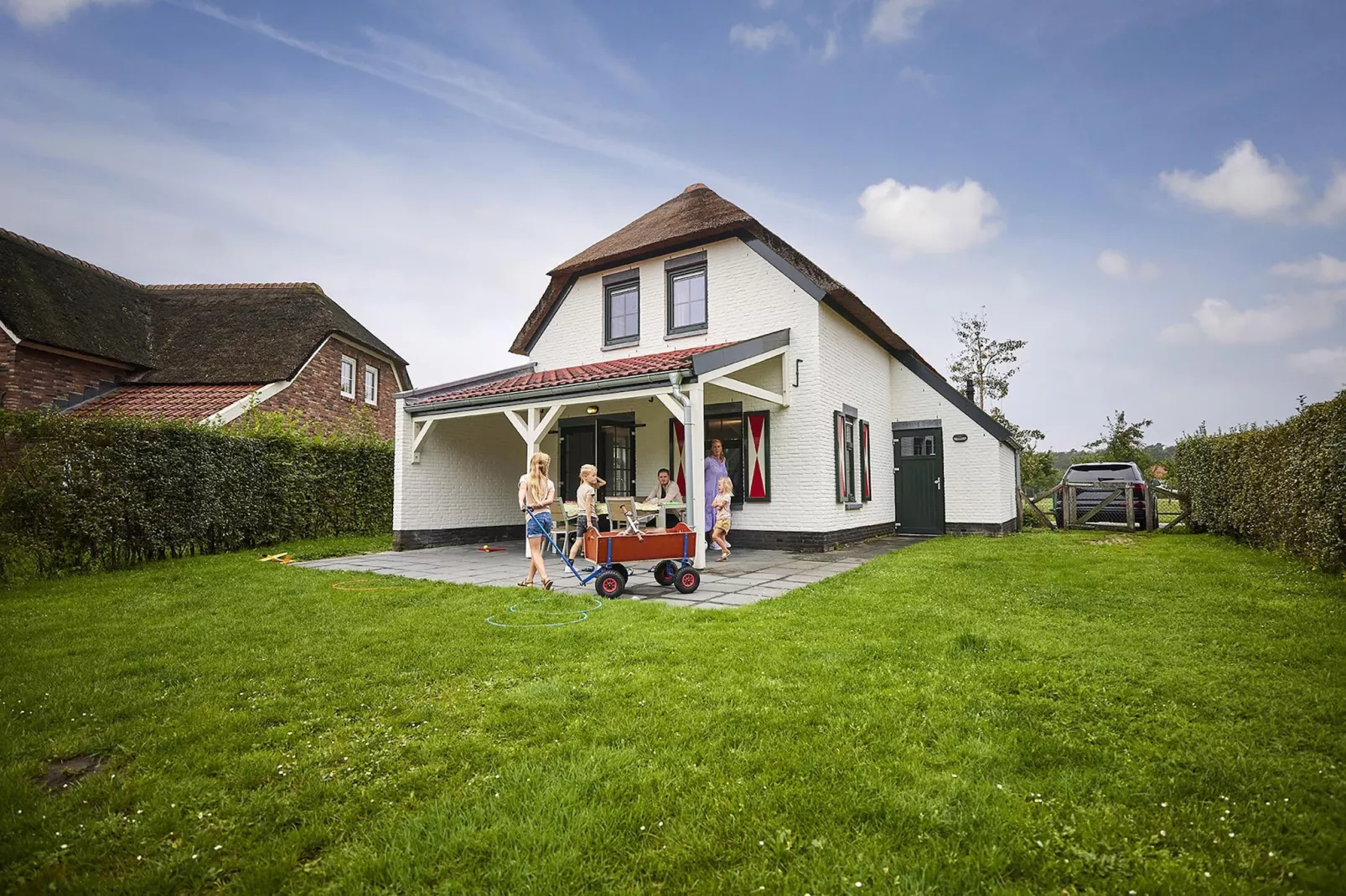 Buitenhof De Leistert 16-Buitenkant zomer
