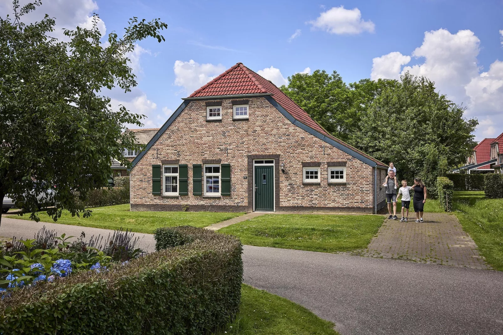 Buitenhof De Leistert 9-Buitenkant zomer