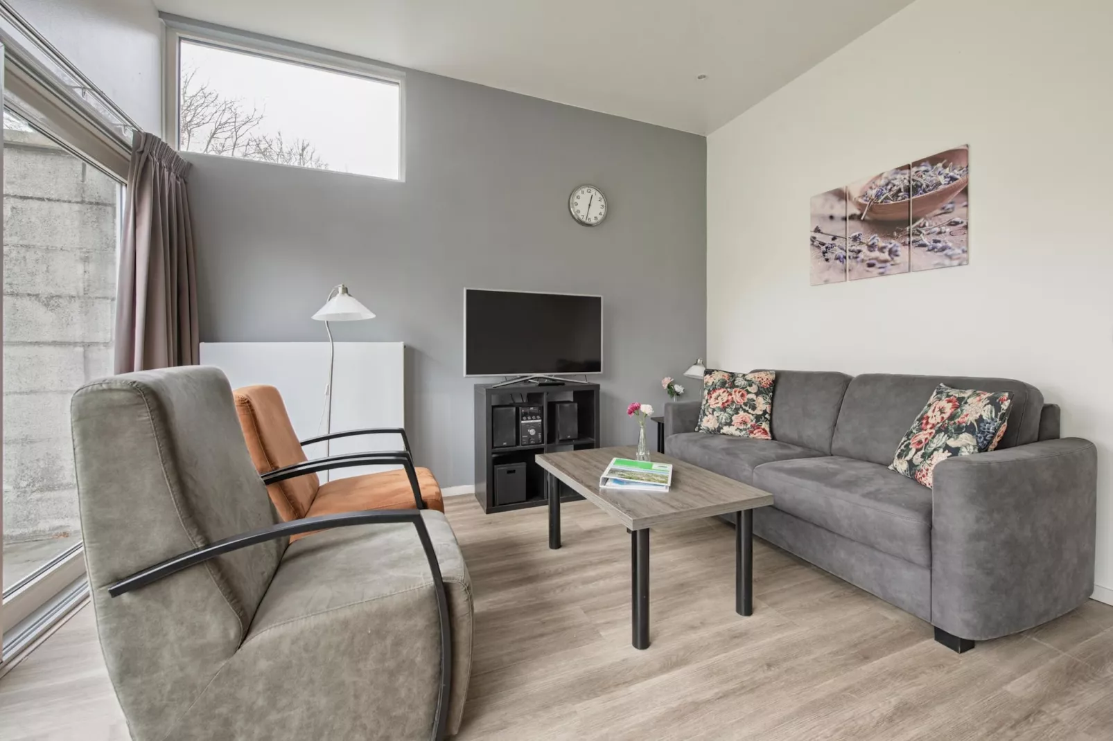 Bungalowpark Schin op Geul 6-Woonkamer