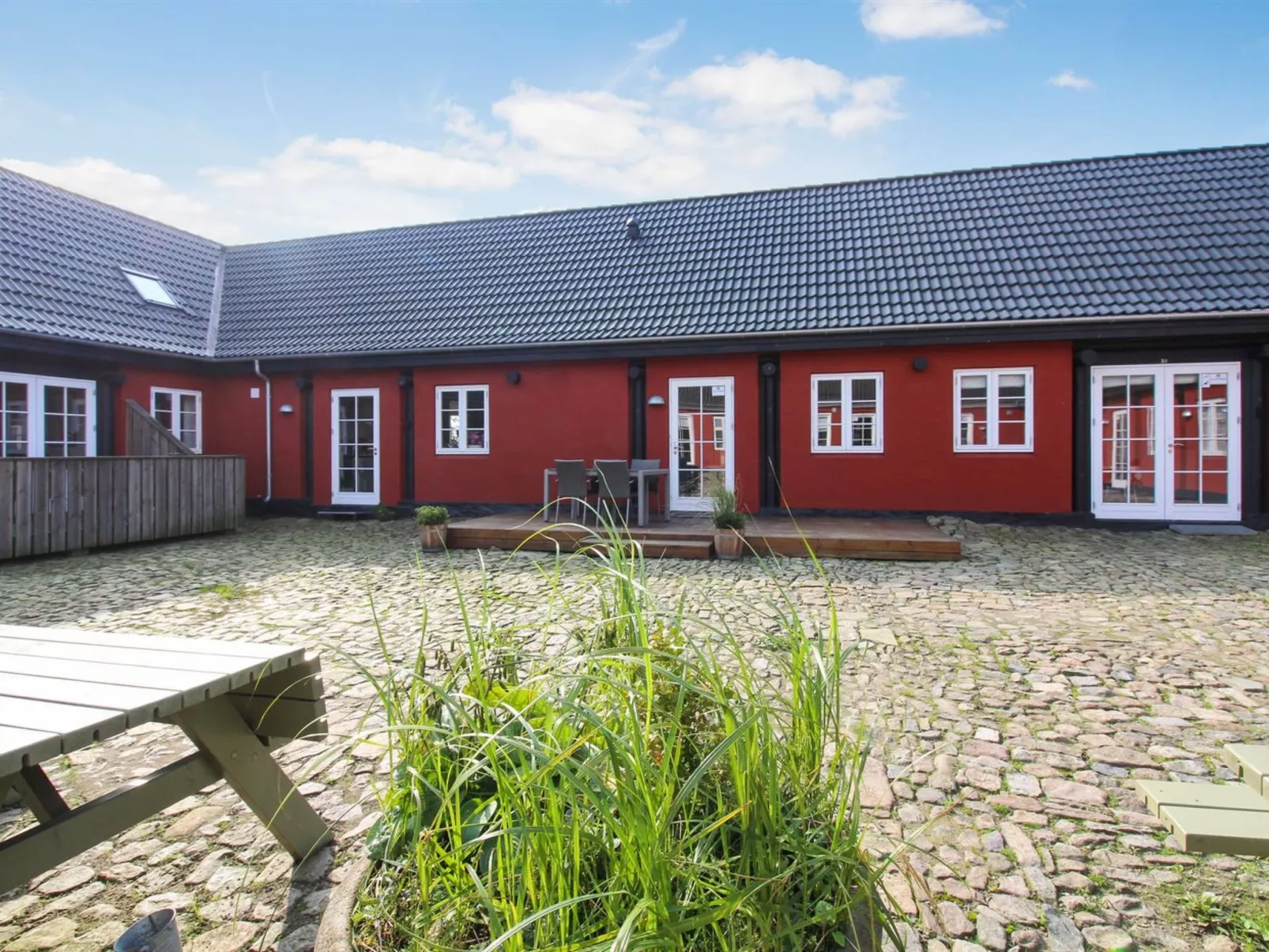 "Manfred" - 6km from the sea-Buiten