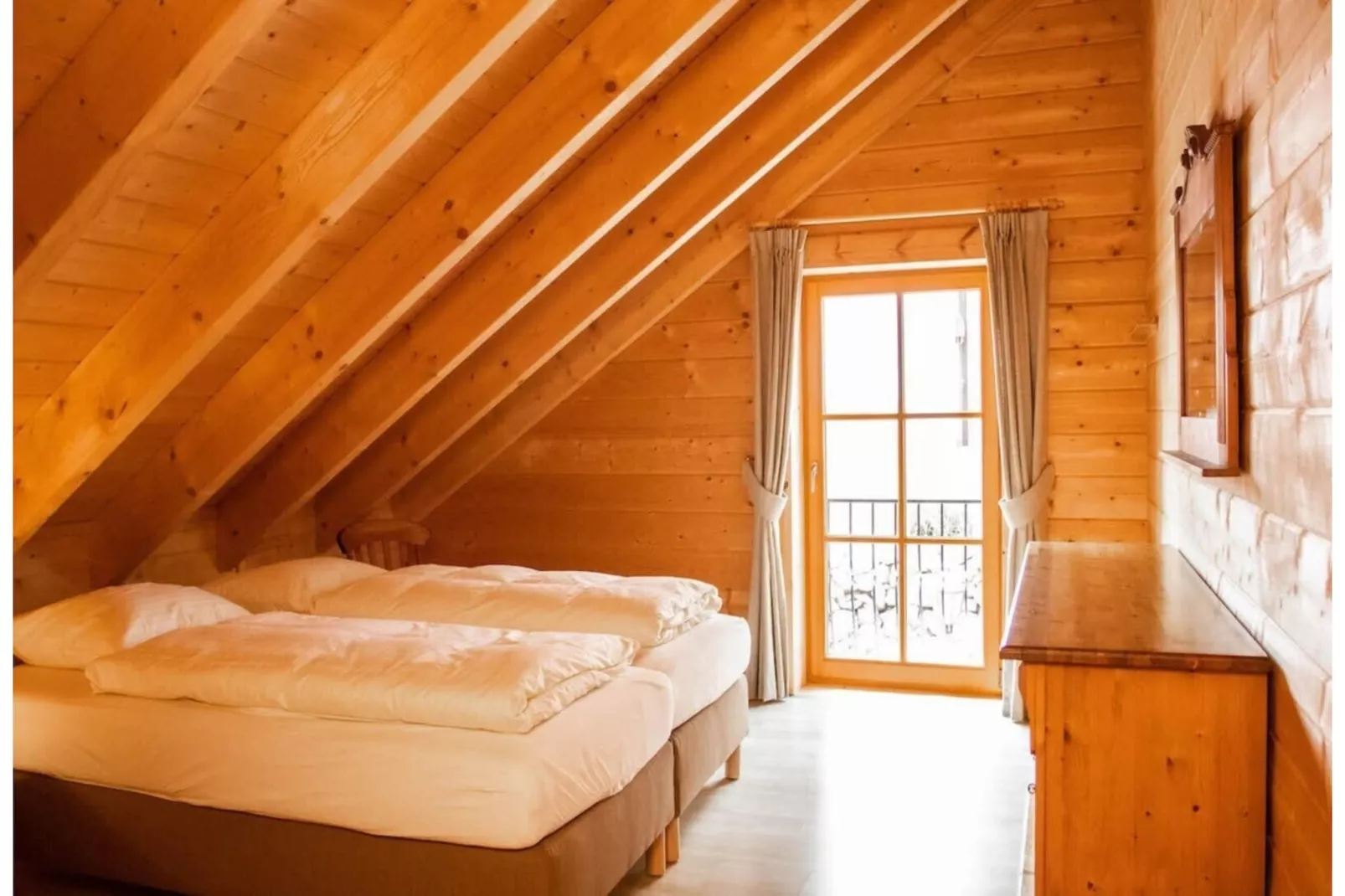 Luxus Blockhaus B-Slaapkamer