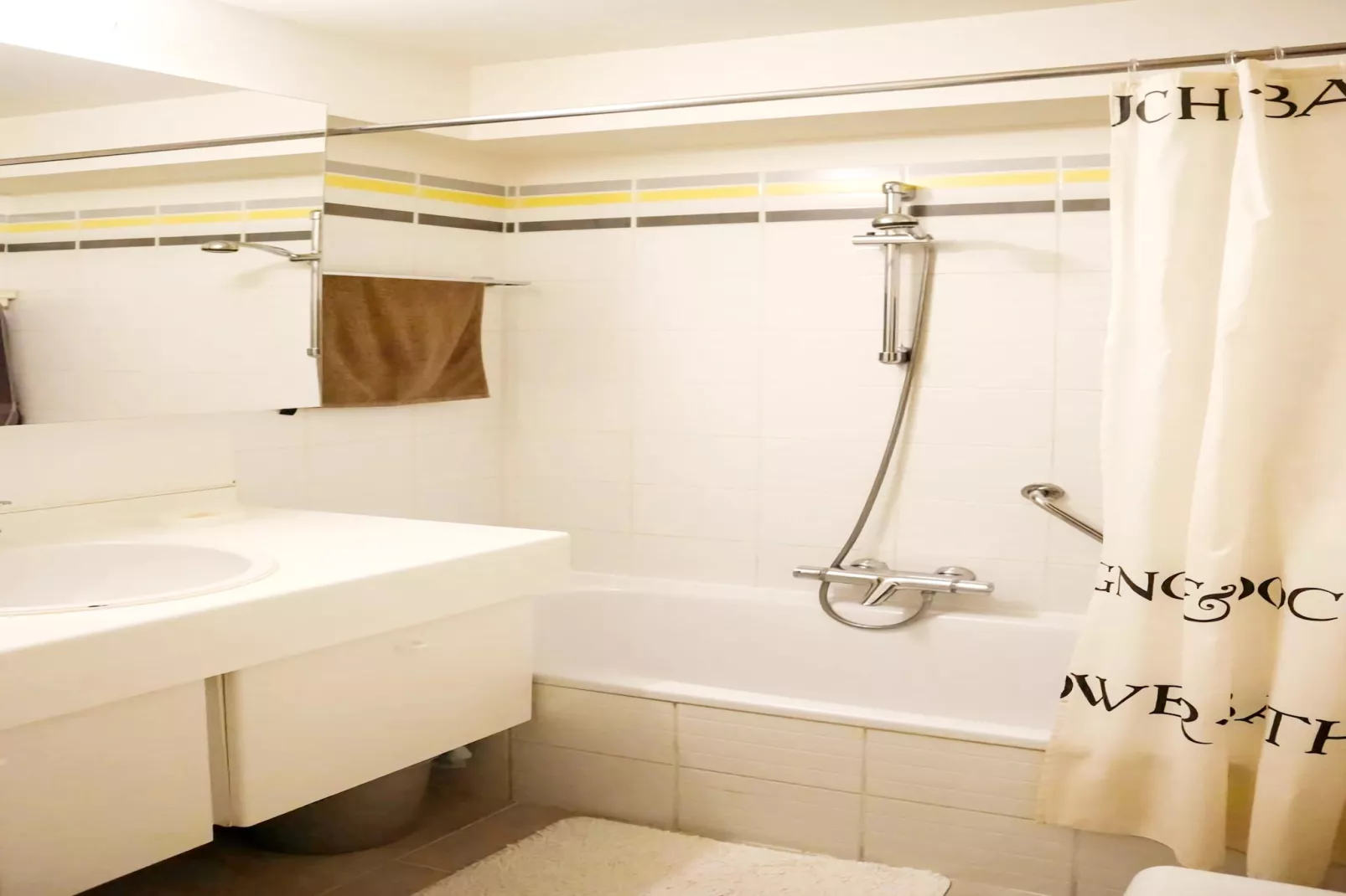 NEMROD 401-Badkamer