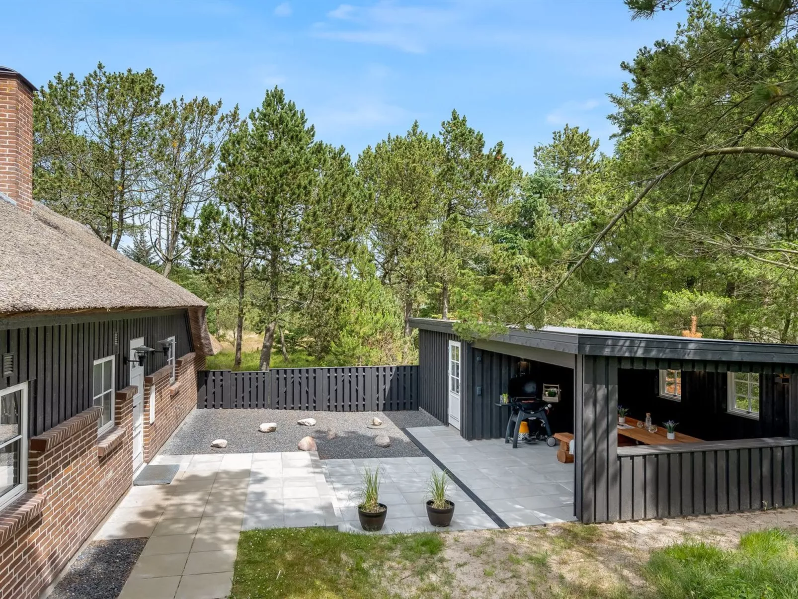 "Alwina" - 2.5km from the sea-Buiten