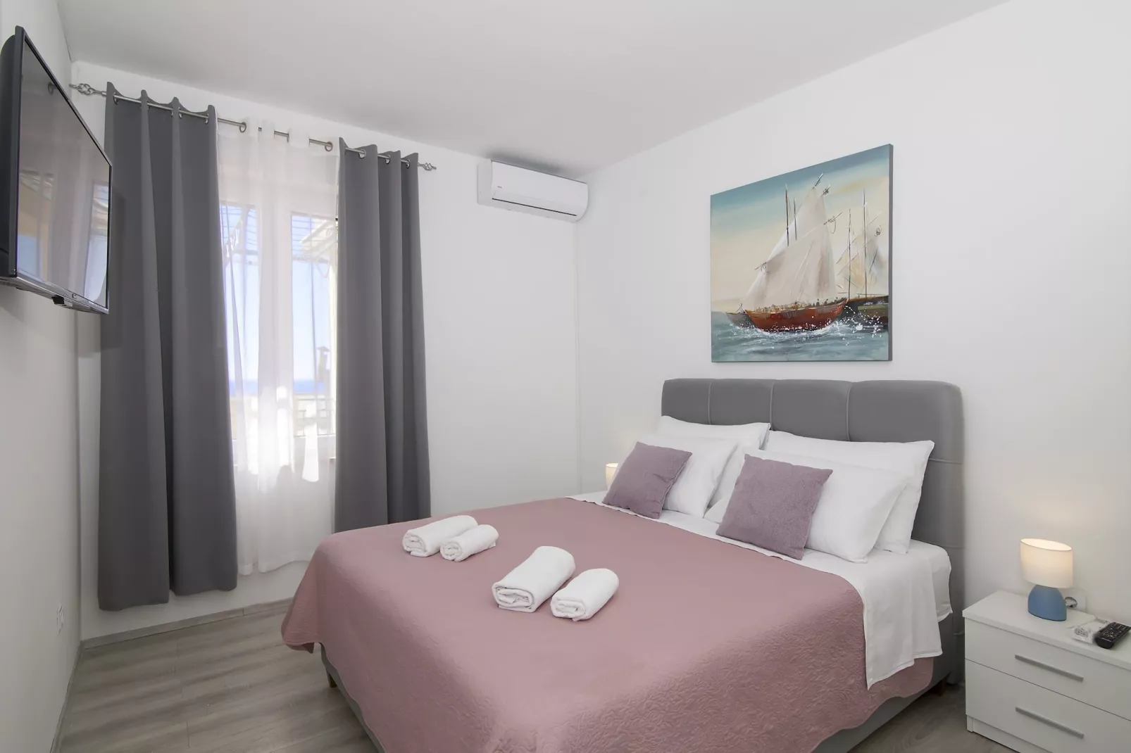 Apartments Isabora - Two-Bedroom Apartment with Terrace and Partial Sea View (Nea)-Slaapkamer