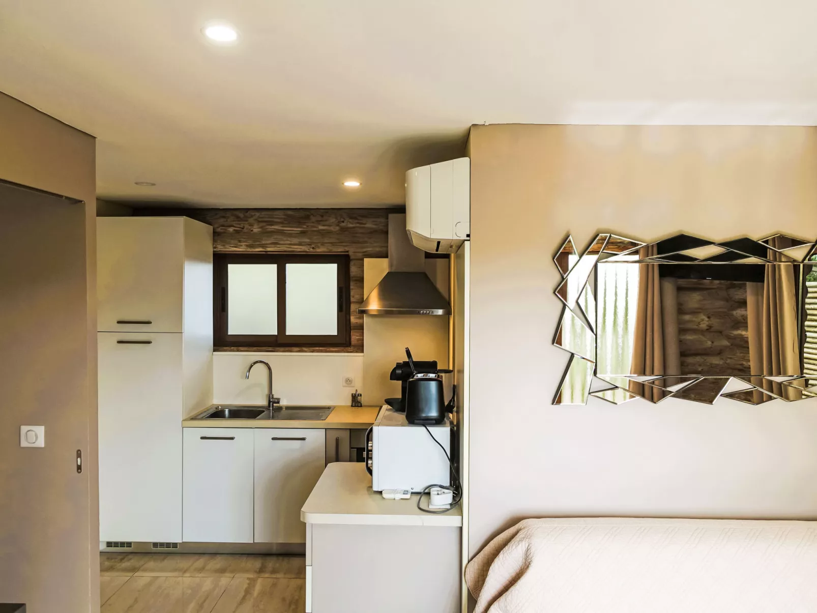 Chalet Simple-Binnen