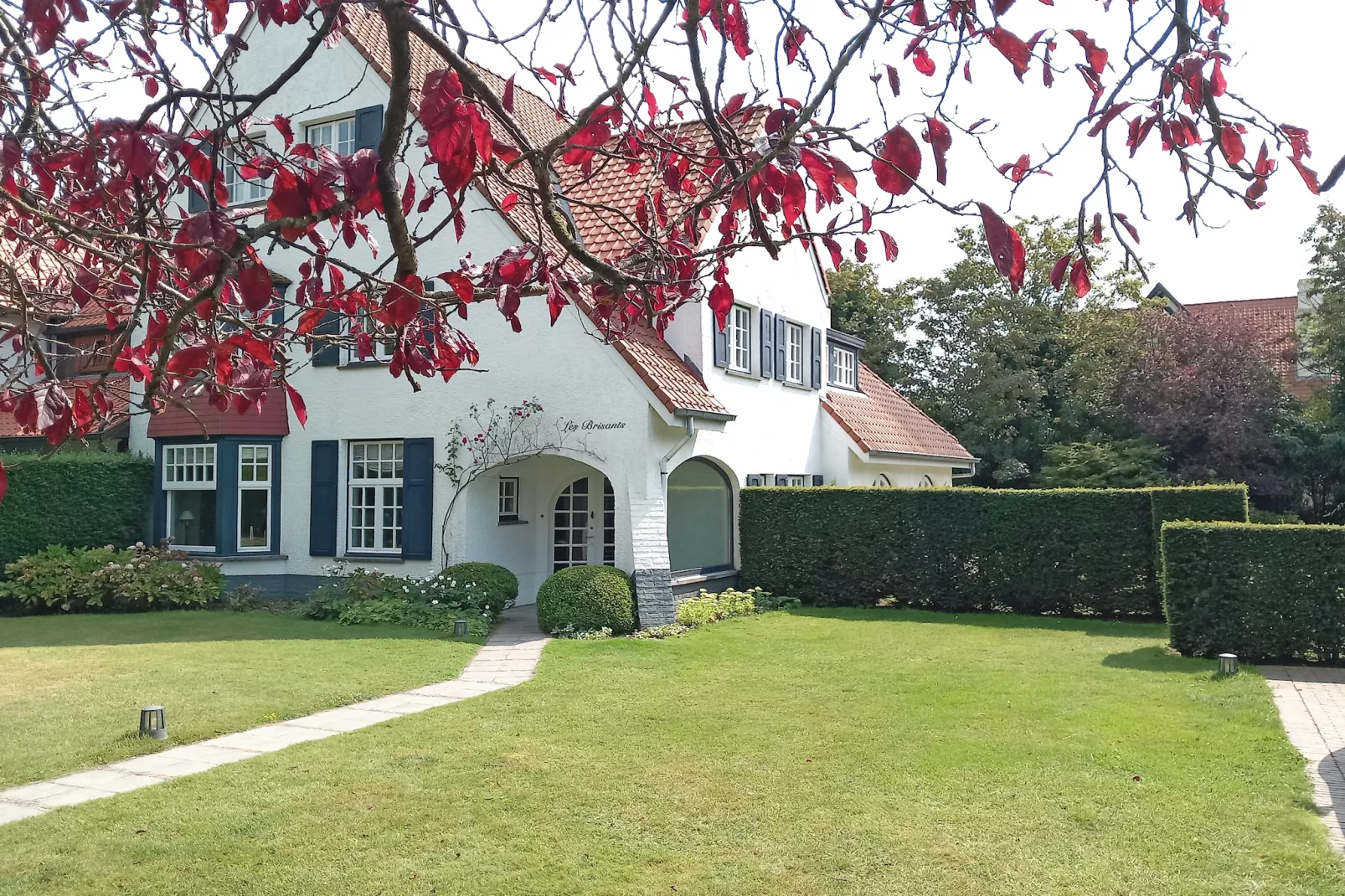VILLA BRISANTS-Buitenkant zomer