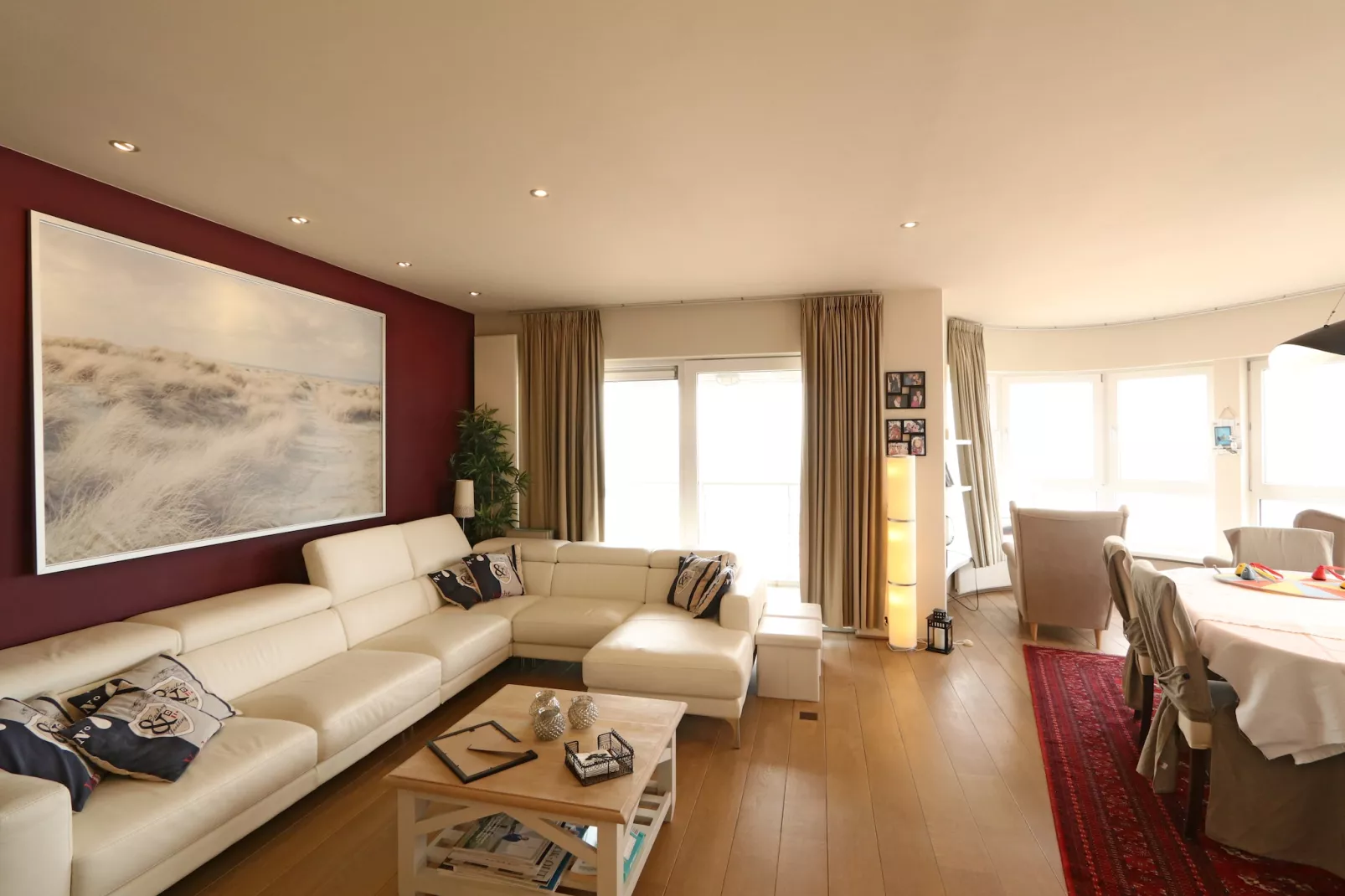 SUNRISE 81-Woonkamer