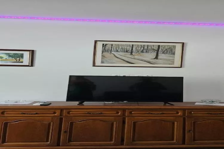 Apartment Gracac - Two Bedroom Apartment with Terrace-Woonkamer