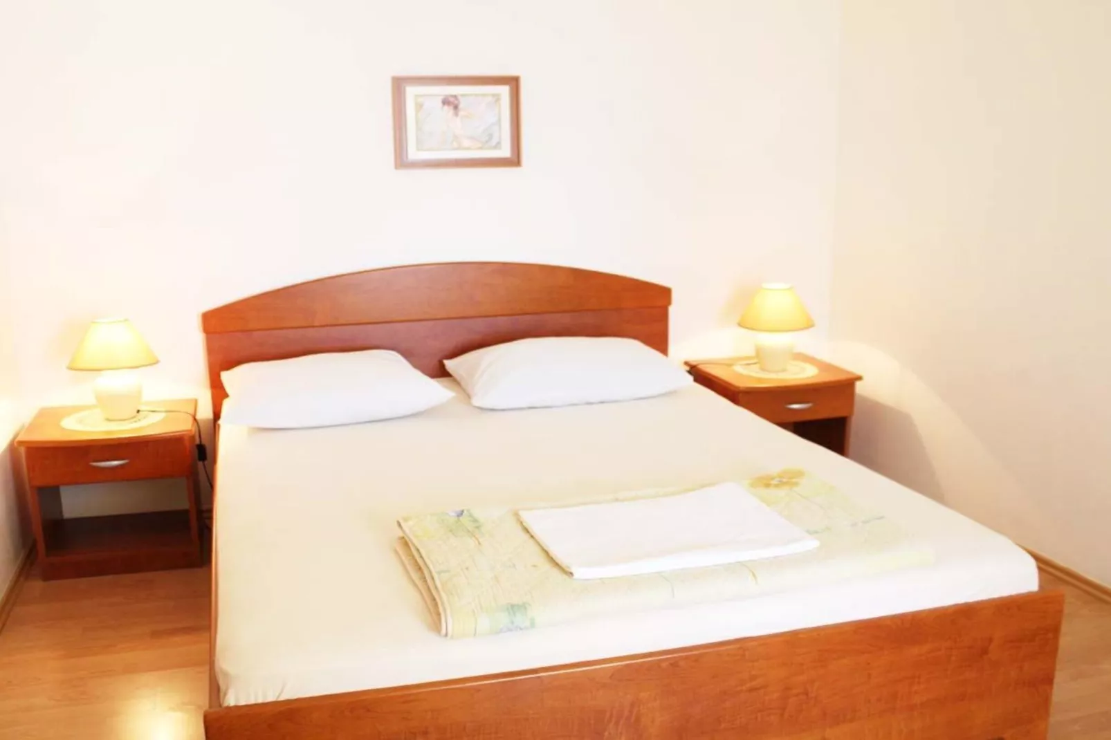 Apartments Antonio - Superior Two Bedroom Apartment with Terrace (Apartment F)-Slaapkamer