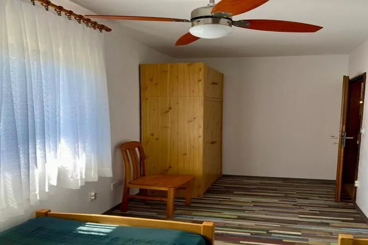 Apartment Idea - Superior One Bedroom Apartment with Balcony and Sea View - A2 - Feral  (865675903)-Slaapkamer