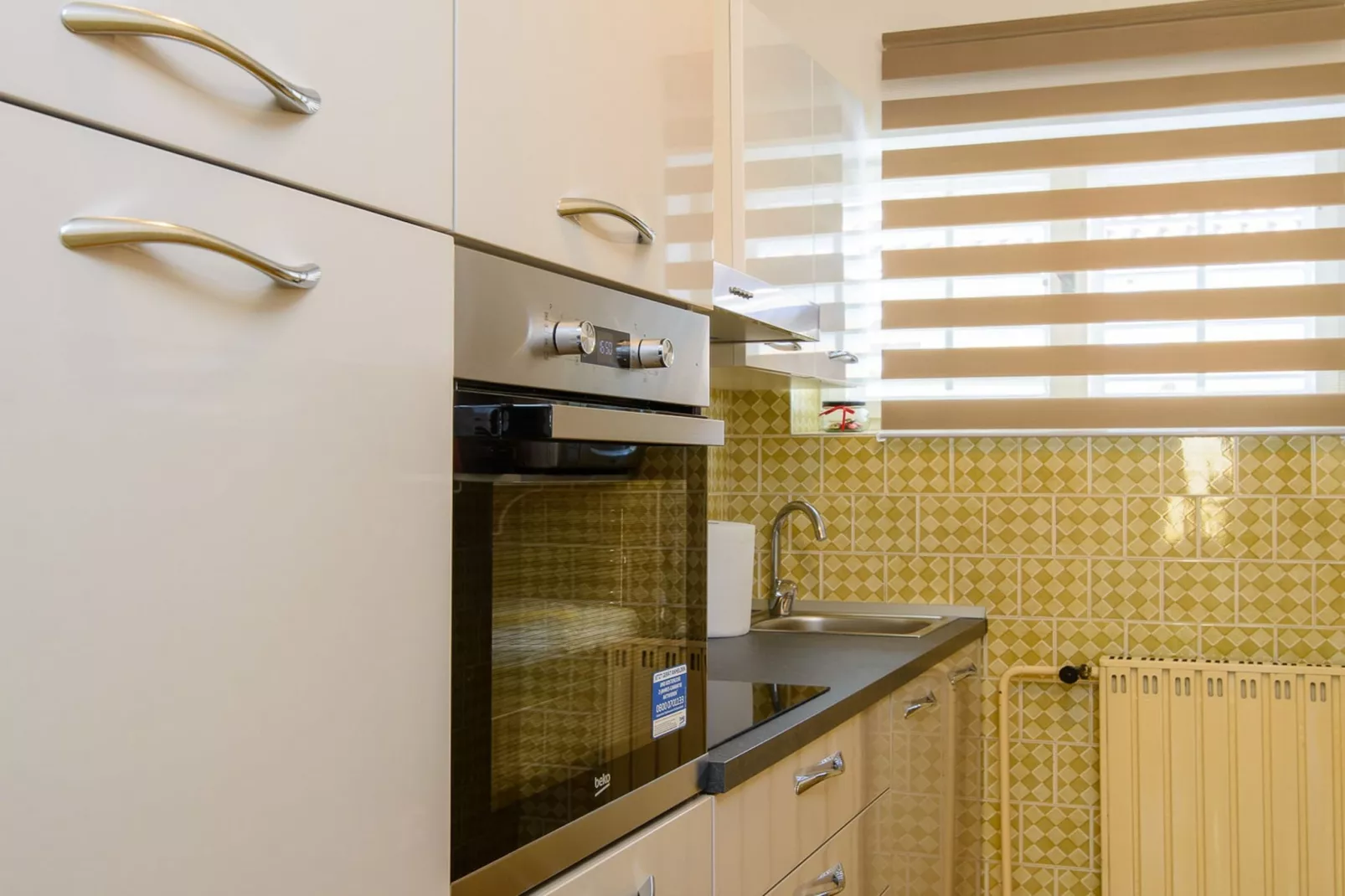Modern Apartment Near Trogir Beach with Sea View Terrace and Lounge Area - Two Bedroom Apartment-Keuken