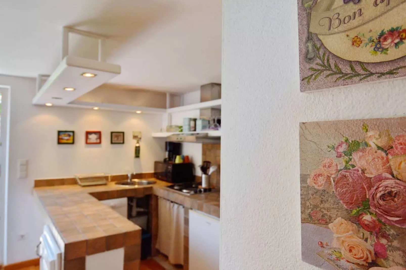 Blissful Bay Apartments Vrboska - One Bedroom Apartment with Terrace (owner Lovor)-Keuken