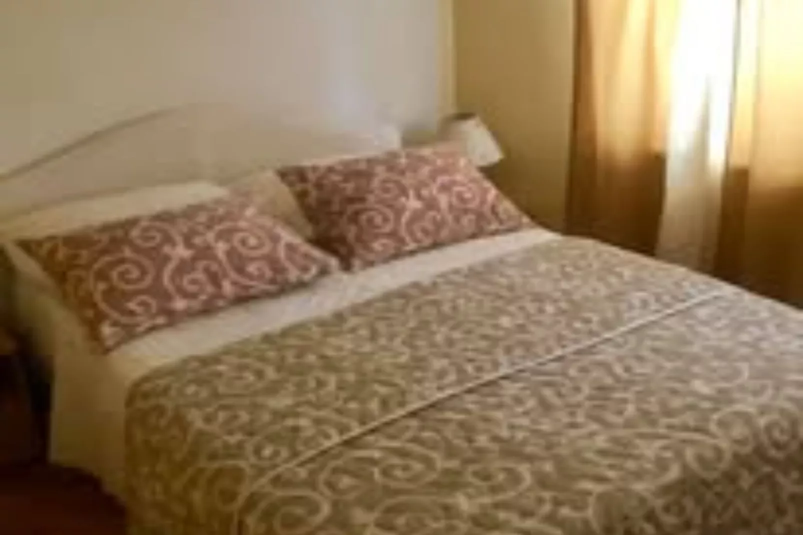 Two Bedroom Apartment With Sea View-Slaapkamer