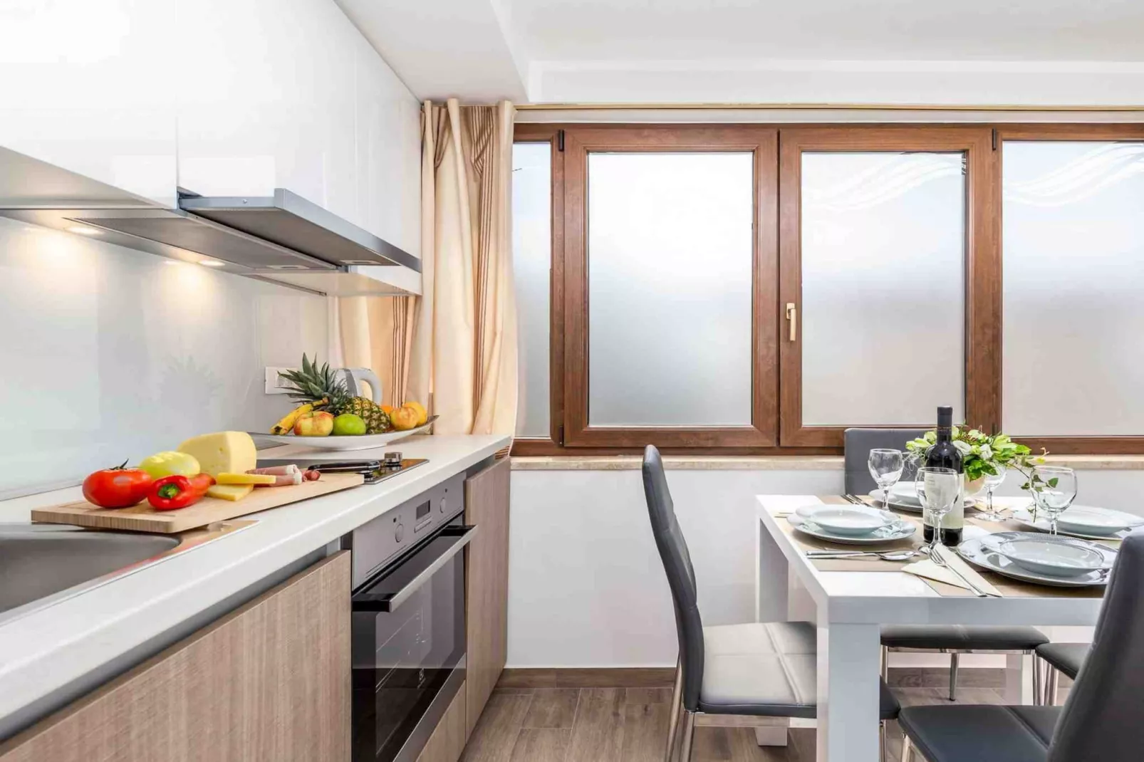 Modern Comfort with Shared Pool, Balconies & Lush Green Surroundings - One Bedroom Apartment (Relax)-Keuken