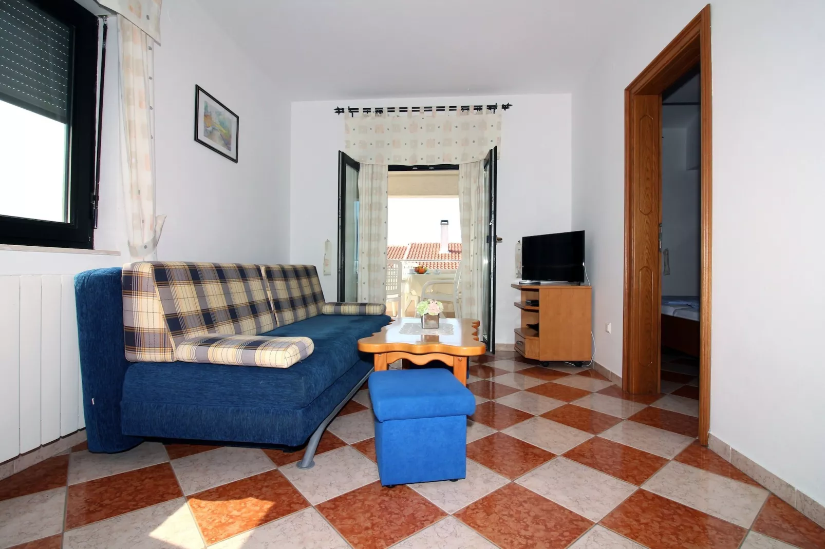 Zadar Coastal Haven - One Bedroom Apartment With Sea View-Woonkamer