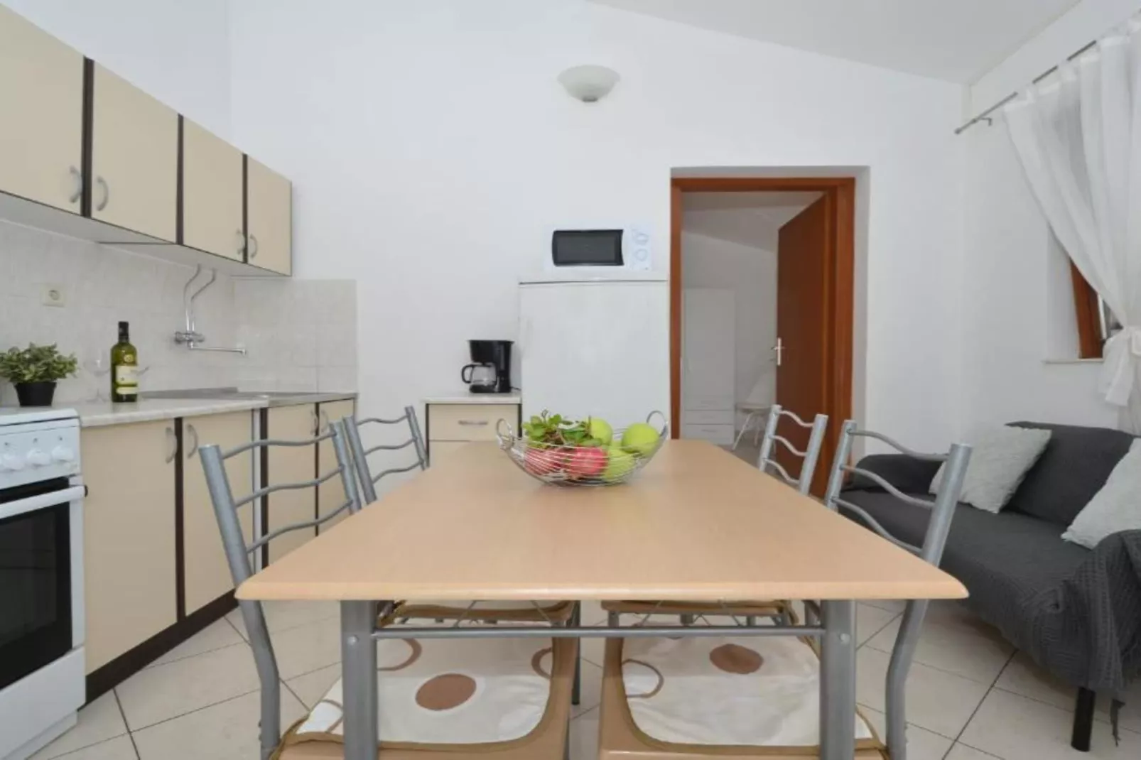 Apartments Nina - Two Bedroom Apartment with Balcony A3-Keuken
