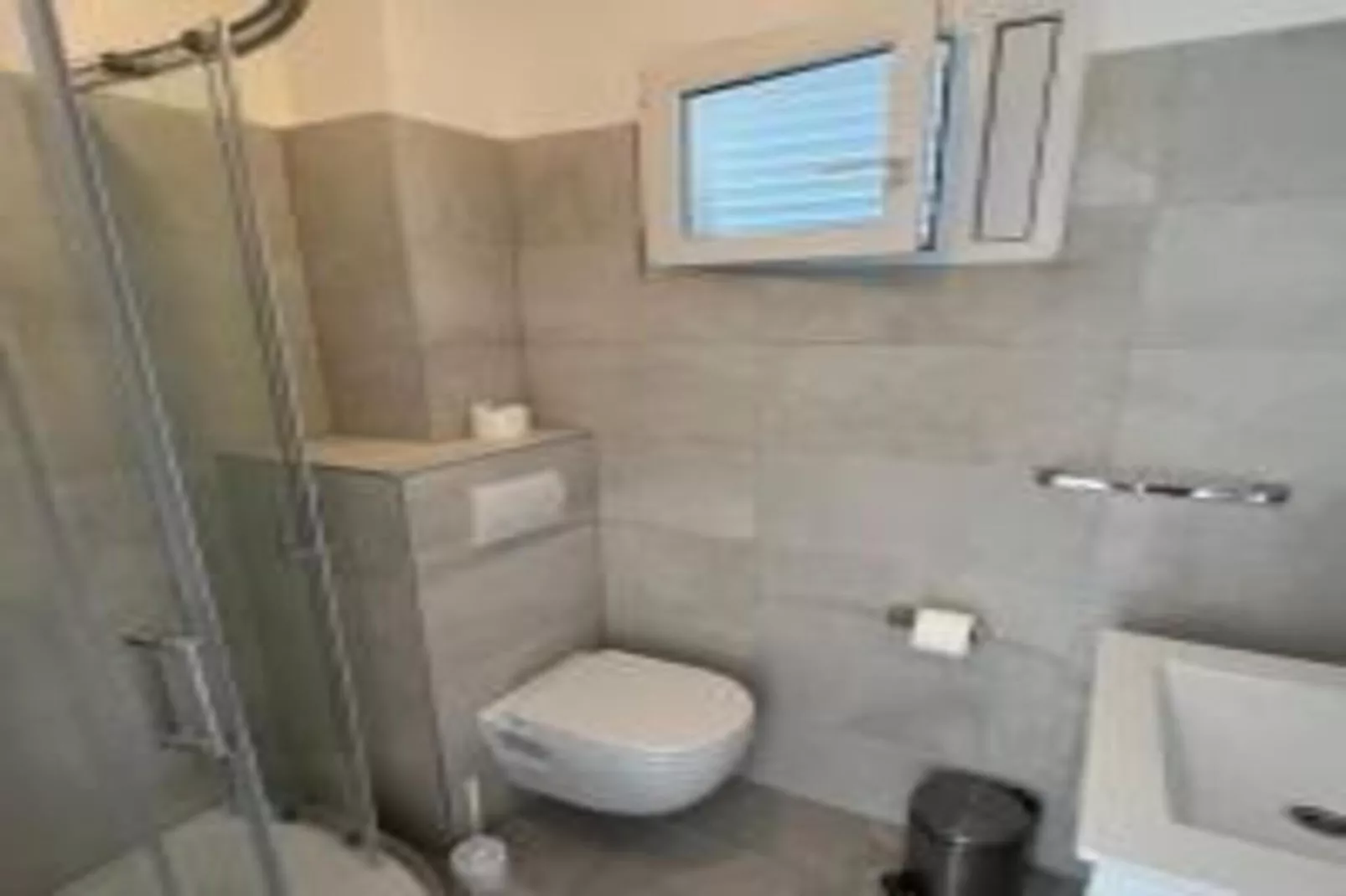 Apartments Bleuš - One Bedroom Apartment with Balcony and See View 3-Badkamer