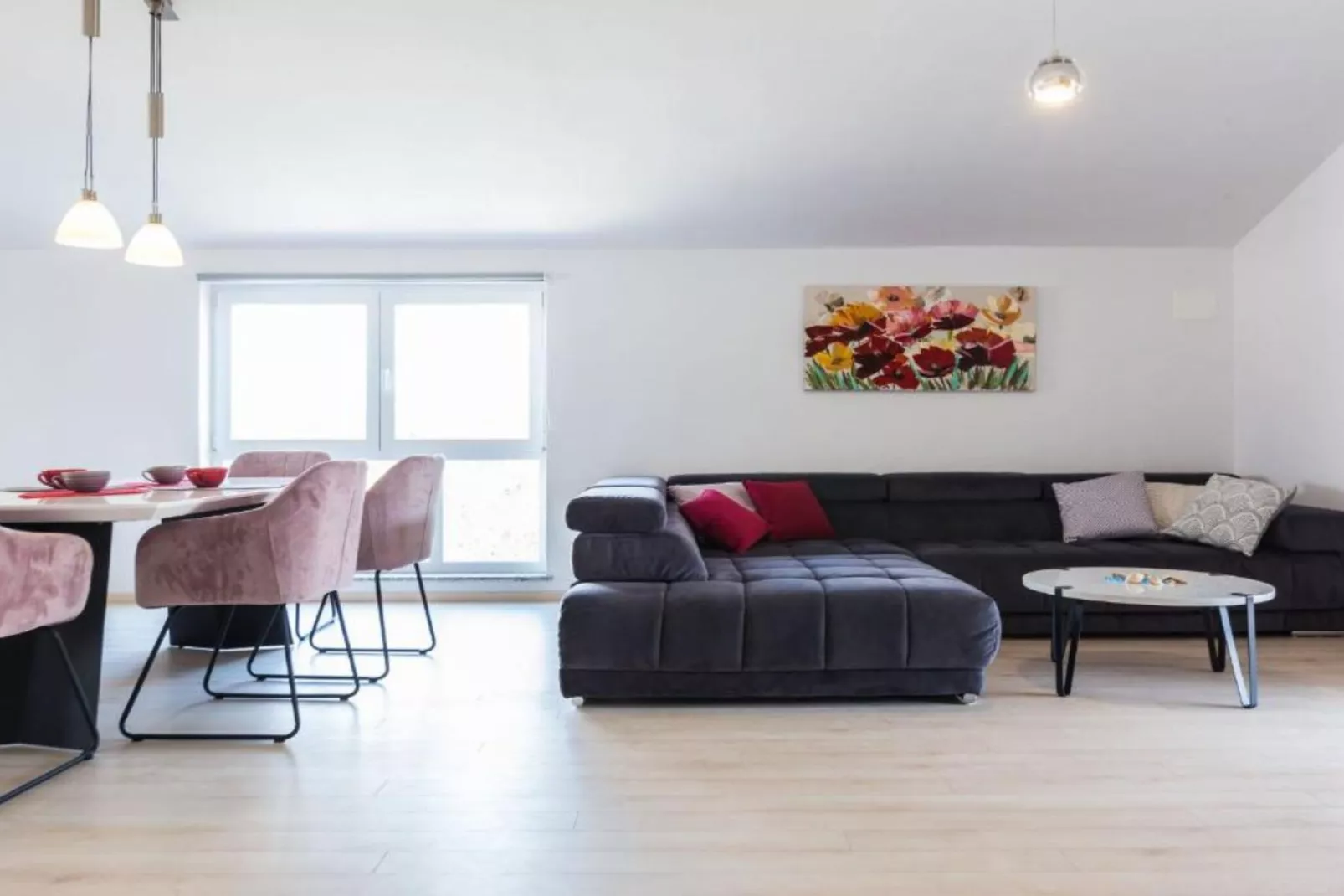 Cozy Three Bedroom Apartment With Terrace in Zadar - Three Bedroom Apartment-Woonkamer