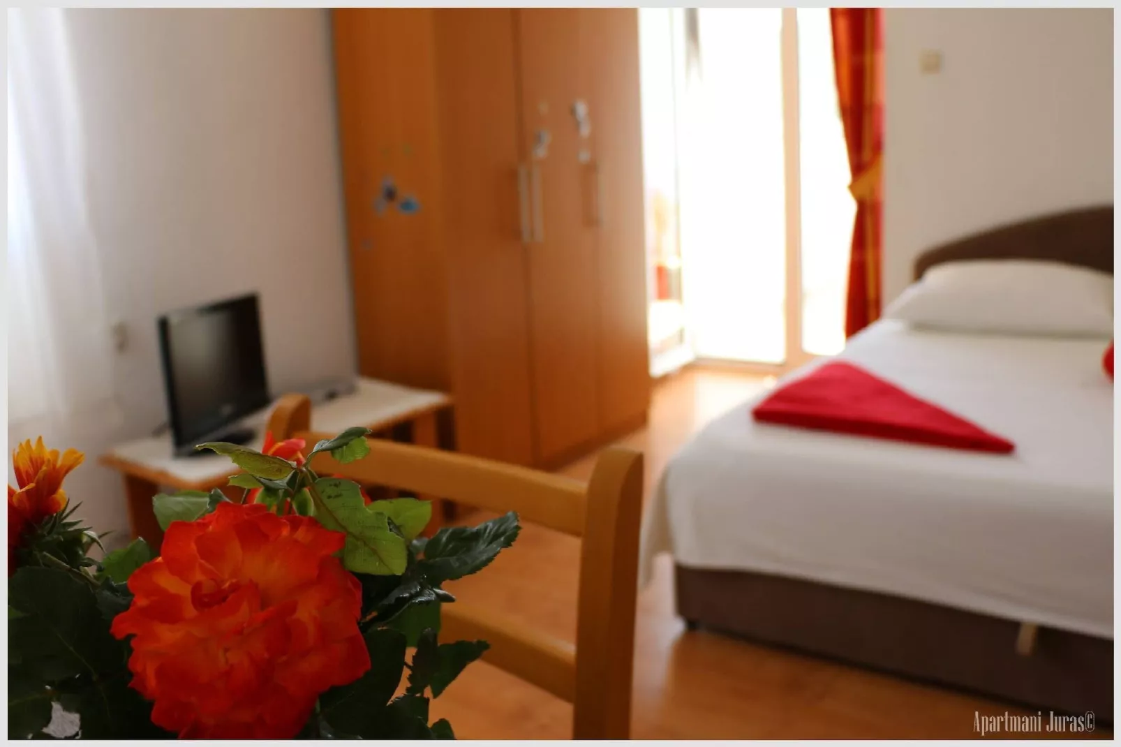 Apartments Juras - Studio Apartment with Loggia (Ana)-Slaapkamer