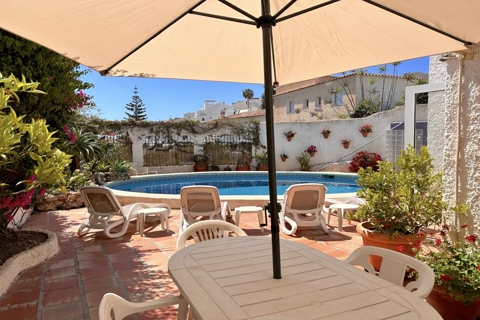 Chimenea 15 Private Pool and Parking by Casasol-Zwembad